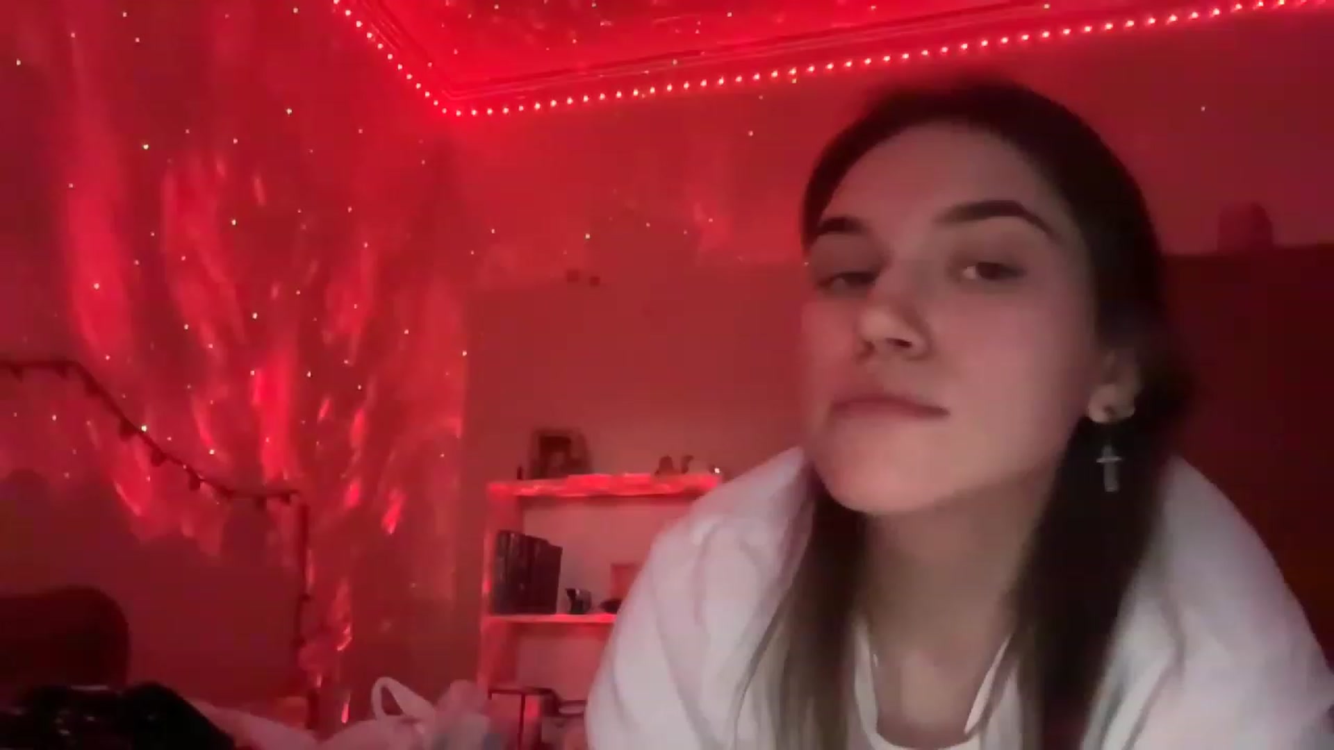 Gallery image thumbnail from MargaritaNice's myfreecams stream on, 12/20/2022, 14:32 image 19 of 20