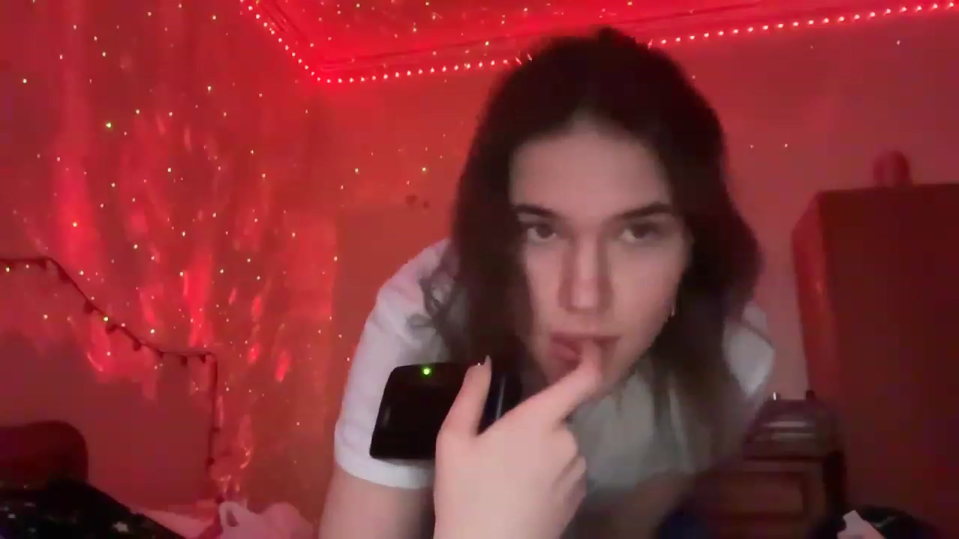 Gallery image thumbnail from MargaritaNice's myfreecams stream on, 12/20/2022, 14:32 image 15 of 20