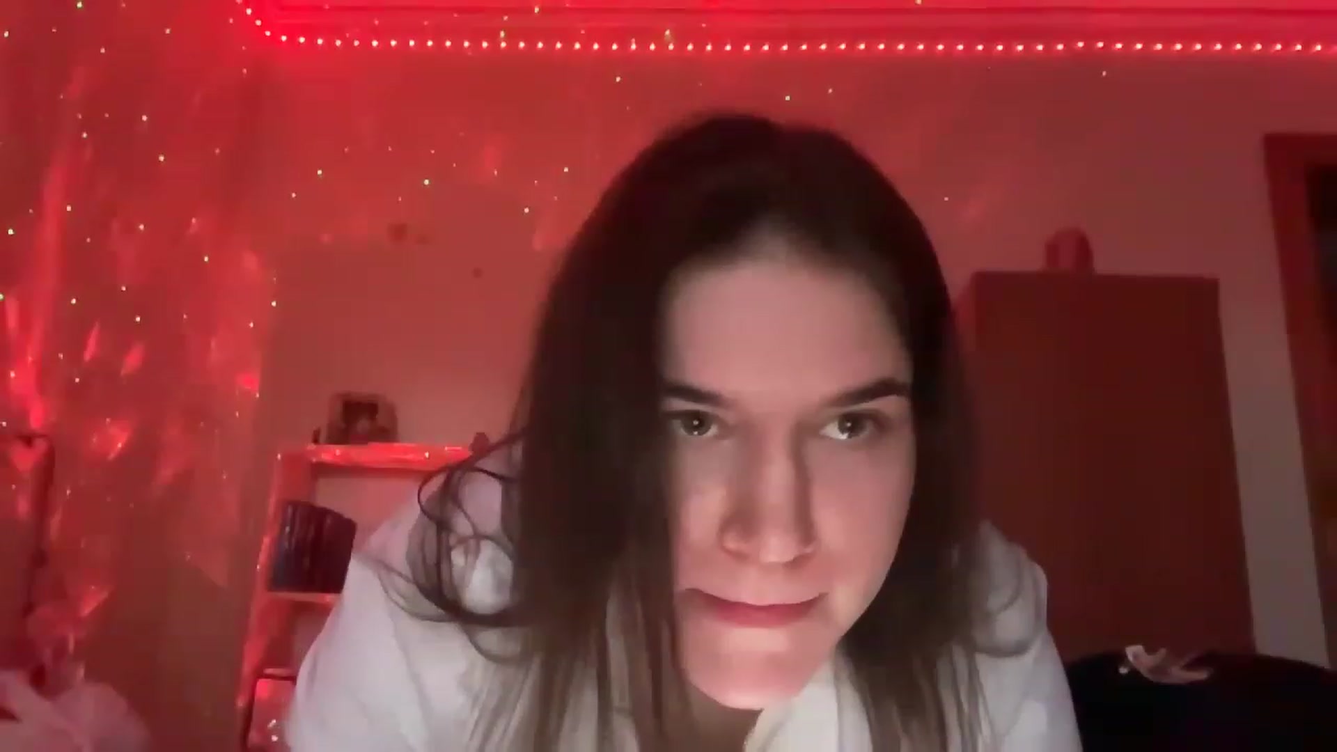 Gallery image thumbnail from MargaritaNice's myfreecams stream on, 12/20/2022, 14:32 image 3 of 20