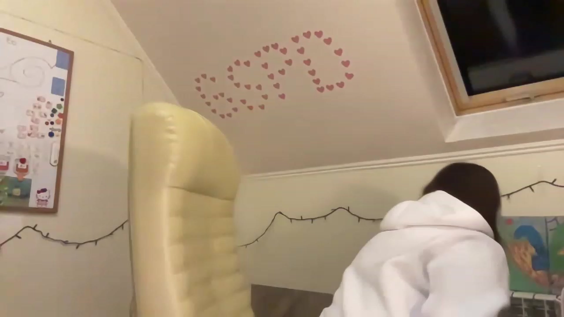 Gallery image thumbnail from MargaritaNice's myfreecams stream on, 12/25/2022, 15:58 image 15 of 20