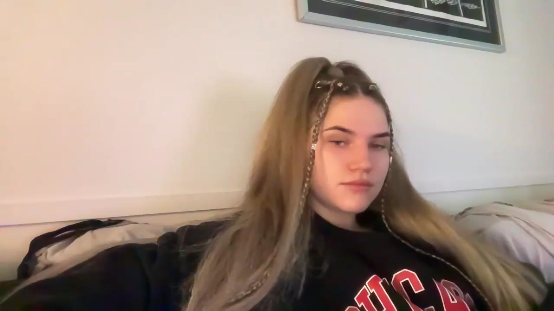 Gallery image thumbnail from MargaritaNice's myfreecams stream on, 12/31/2022, 12:19 image 19 of 20