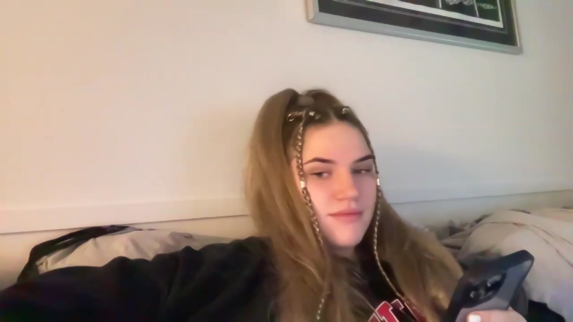 Gallery image thumbnail from MargaritaNice's myfreecams stream on, 12/31/2022, 12:19 image 13 of 20