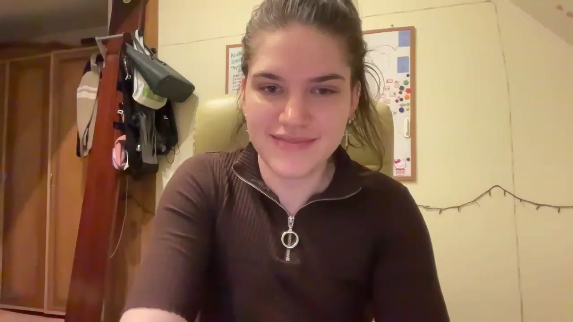 Gallery image thumbnail from MargaritaNice's myfreecams stream on, 04/13/2023, 19:30 image 3 of 20