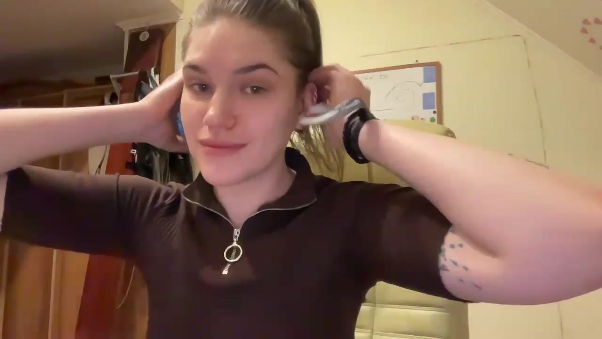 Gallery image thumbnail from MargaritaNice's myfreecams stream on, 04/13/2023, 19:30 image 2 of 20