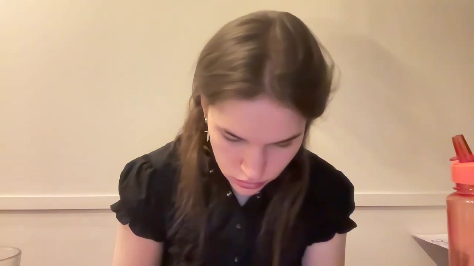 Gallery image thumbnail from MargaritaNice's myfreecams stream on, 06/10/2023, 19:07 image 2 of 20
