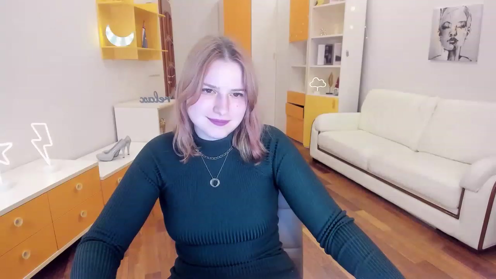 Gallery image thumbnail from MargoCalls's myfreecams stream on, 04/15/2023, 14:29 image 1 of 20