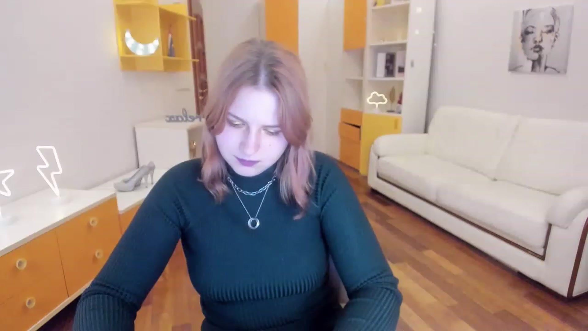 Gallery image thumbnail from MargoCalls's myfreecams stream on, 04/15/2023, 14:29 image 9 of 20
