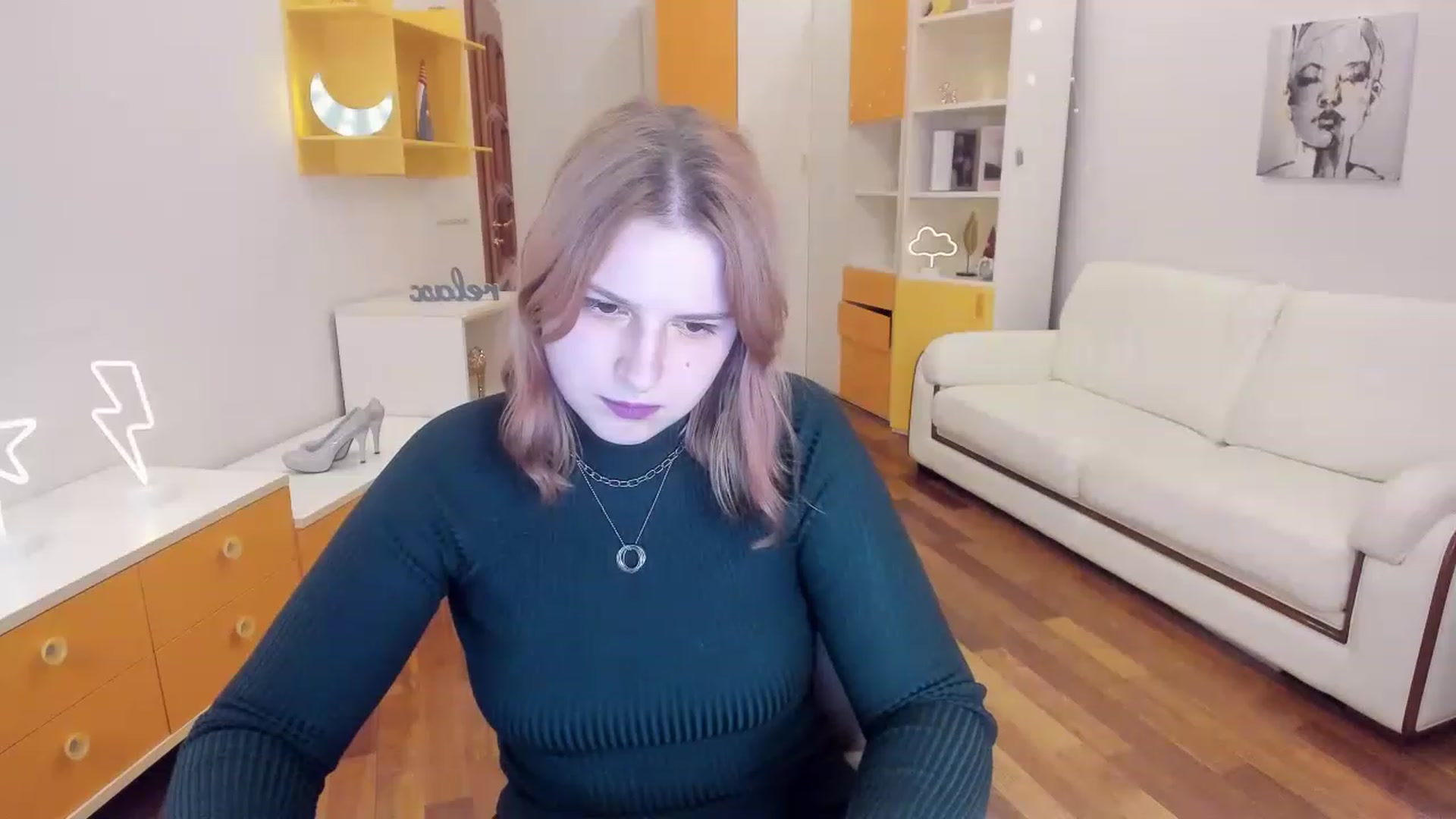 Gallery image thumbnail from MargoCalls's myfreecams stream on, 04/15/2023, 14:29 image 12 of 20