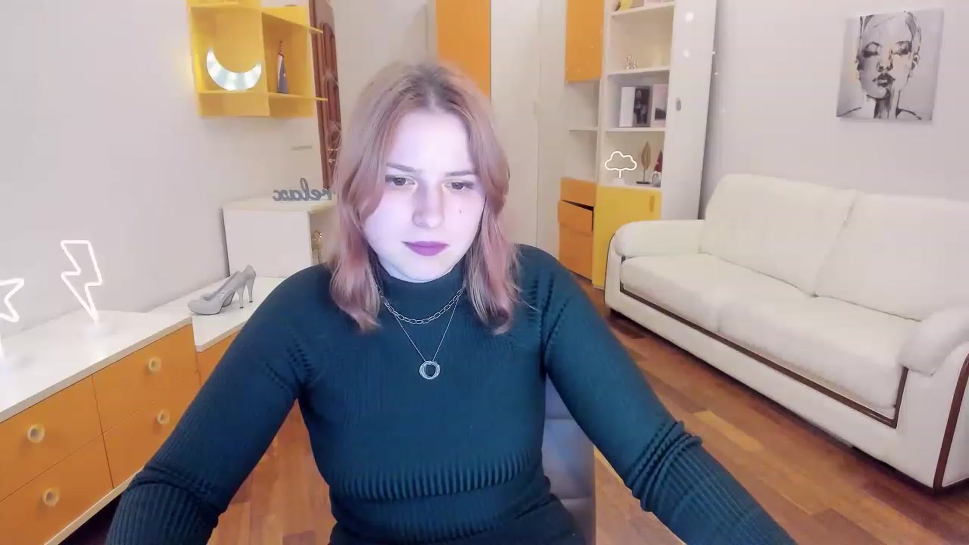 Gallery image thumbnail from MargoCalls's myfreecams stream on, 04/15/2023, 14:29 image 13 of 20