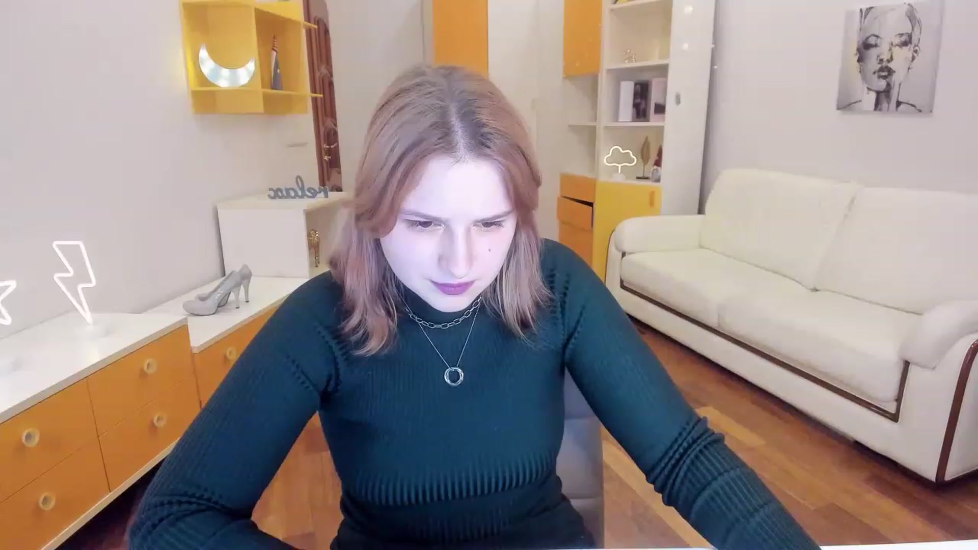 Gallery image thumbnail from MargoCalls's myfreecams stream on, 04/15/2023, 14:29 image 19 of 20