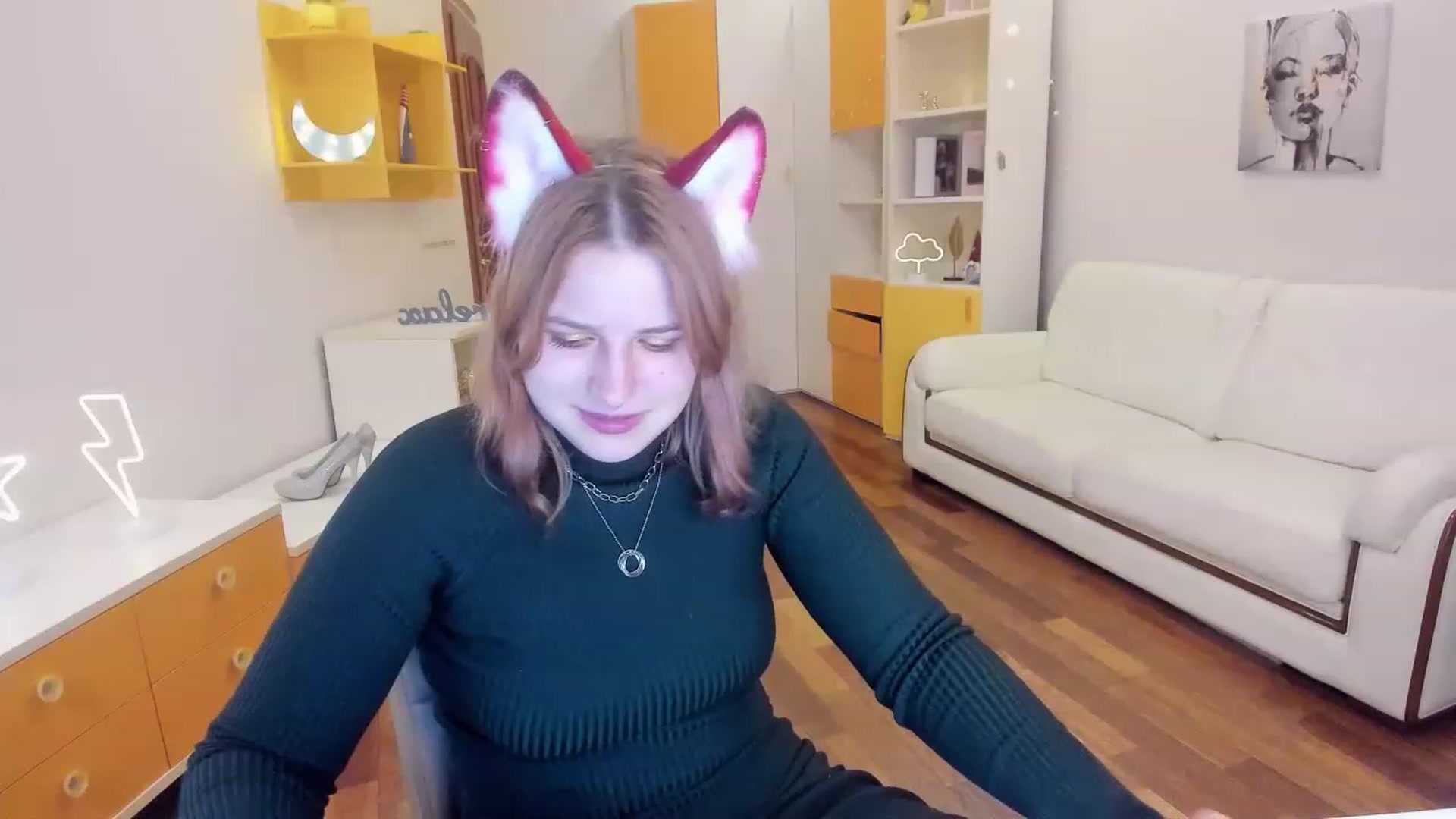 Gallery image thumbnail from MargoCalls's myfreecams stream on, 04/15/2023, 16:24 image 10 of 20