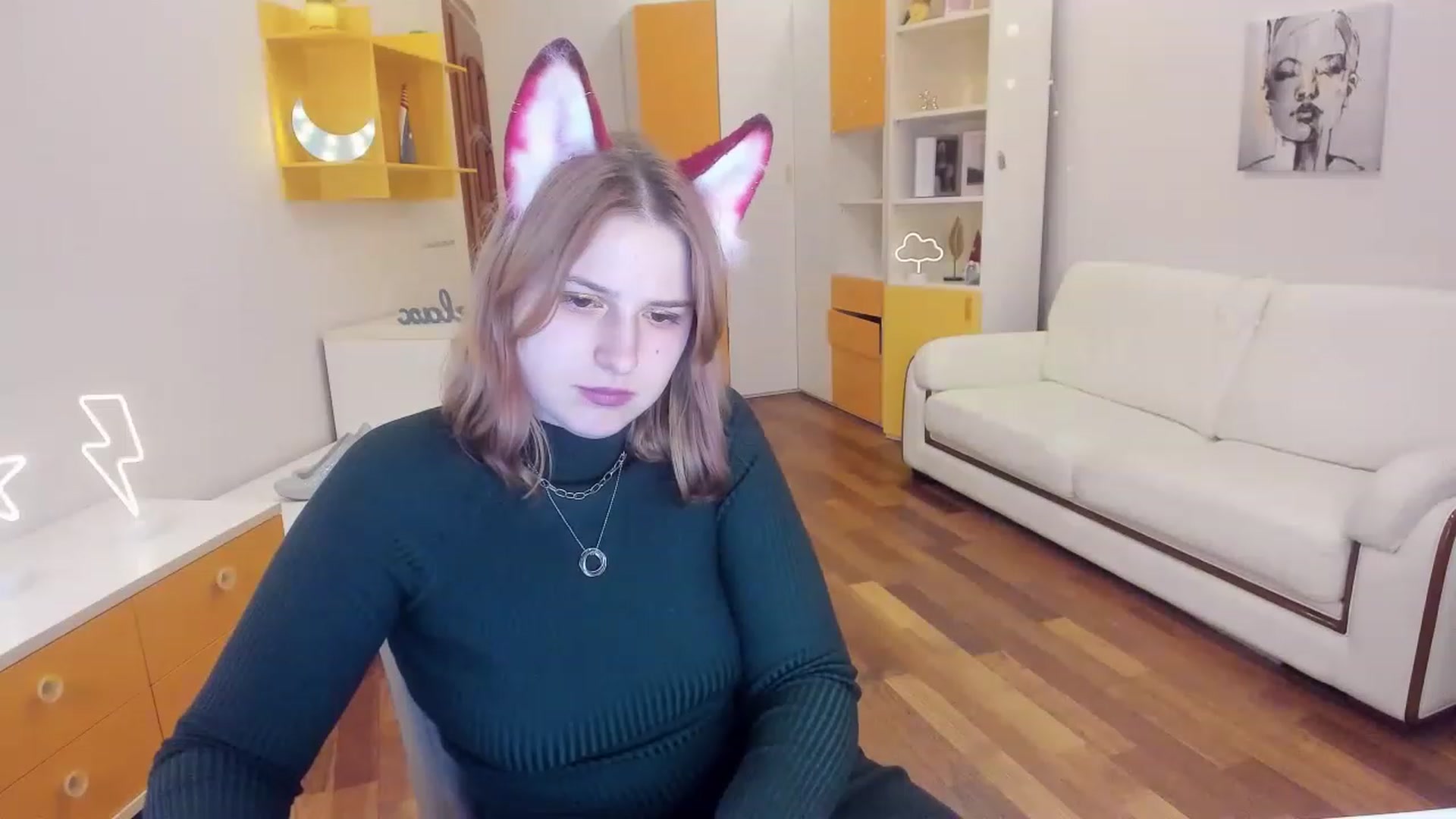 Gallery image thumbnail from MargoCalls's myfreecams stream on, 04/15/2023, 16:24 image 7 of 20