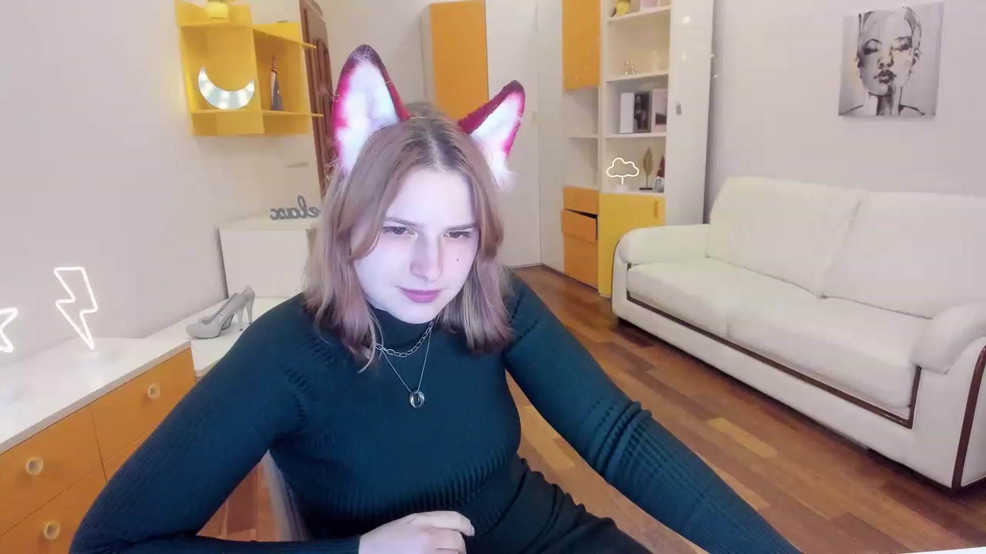 Gallery image thumbnail from MargoCalls's myfreecams stream on, 04/15/2023, 16:24 image 6 of 20
