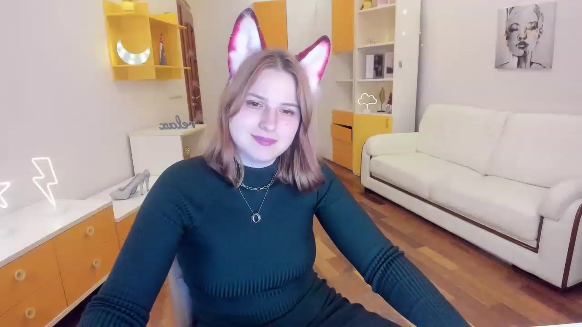Gallery image thumbnail from MargoCalls's myfreecams stream on, 04/15/2023, 16:24 image 1 of 20