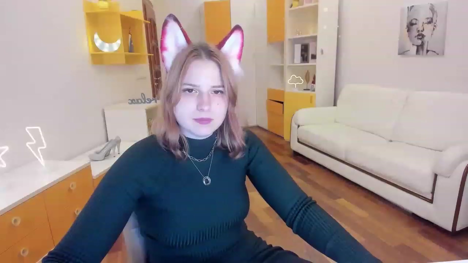Gallery image thumbnail from MargoCalls's myfreecams stream on, 04/15/2023, 16:24 image 11 of 20