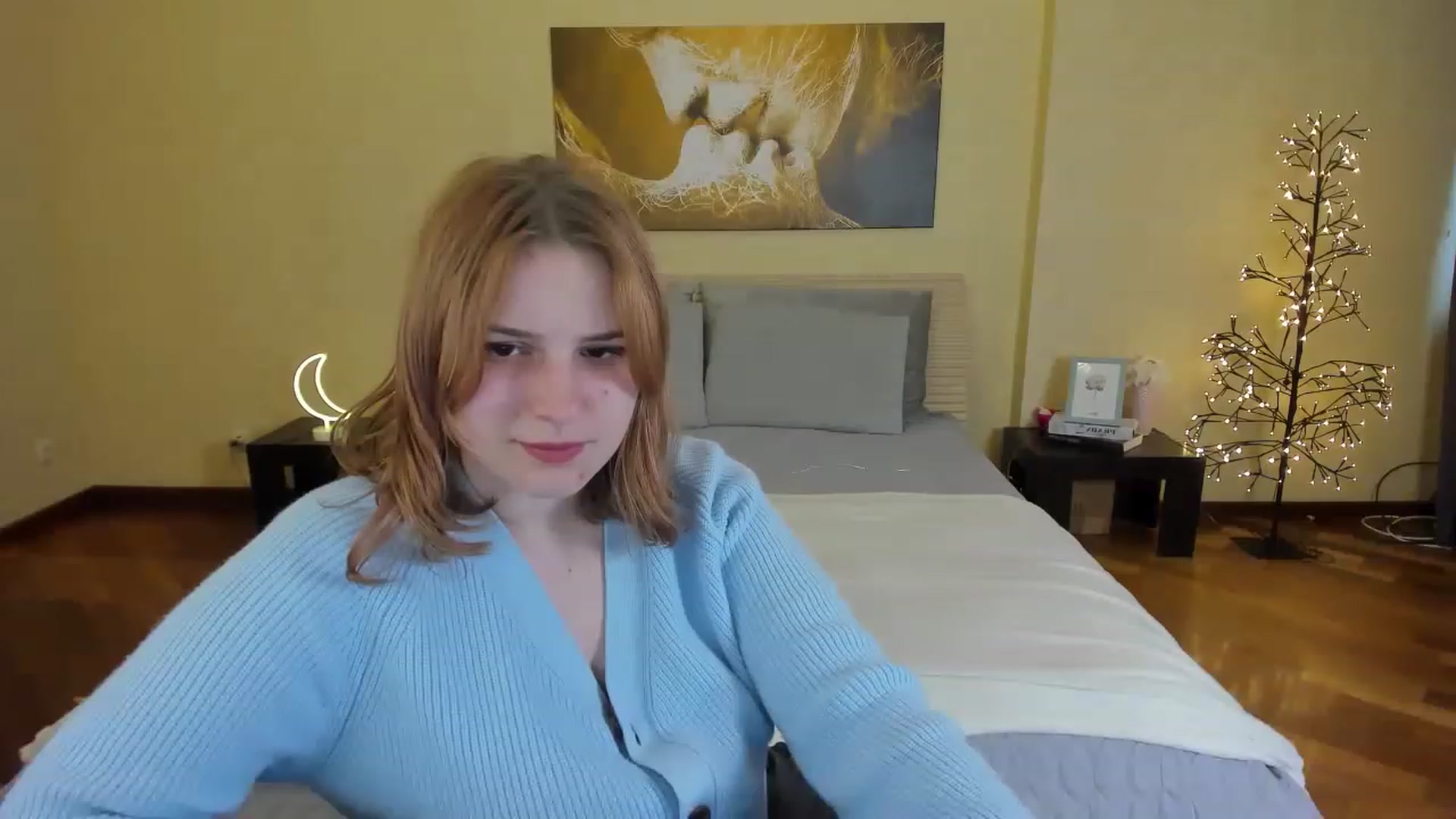 Gallery image thumbnail from MargoCalls's myfreecams stream on, 04/18/2023, 11:46 image 16 of 20