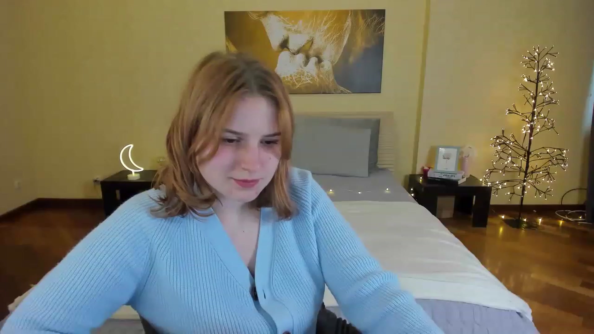 Gallery image thumbnail from MargoCalls's myfreecams stream on, 04/18/2023, 11:46 image 17 of 20