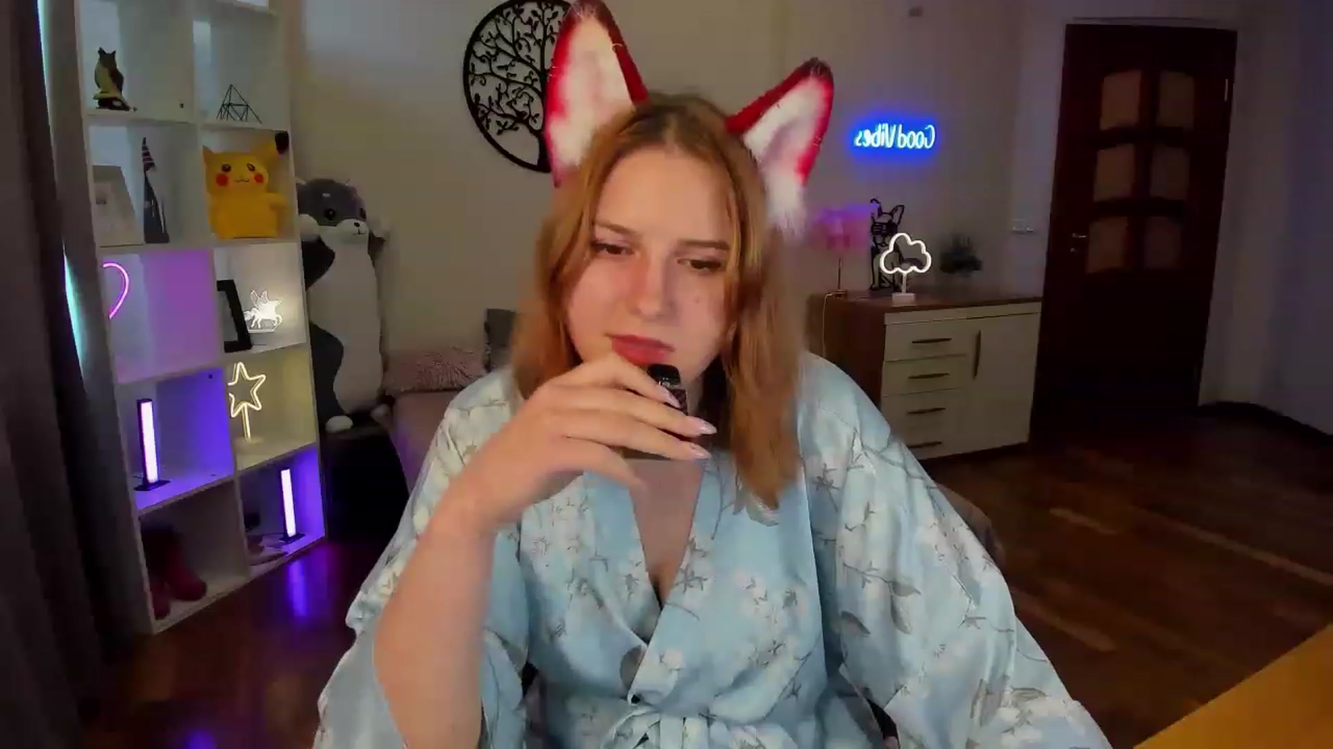 Gallery image thumbnail from MargoCalls's myfreecams stream on, 04/20/2023, 11:40 image 11 of 20