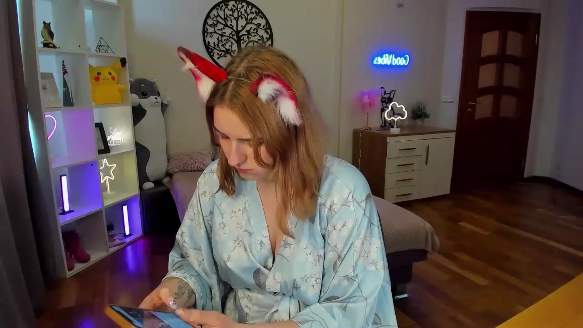 Gallery image thumbnail from MargoCalls's myfreecams stream on, 04/20/2023, 11:40 image 20 of 20
