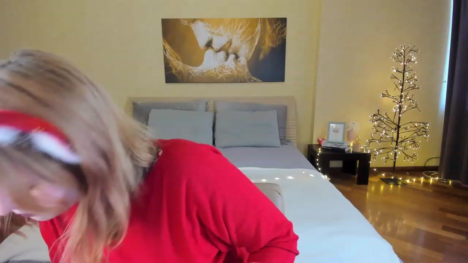 Gallery image thumbnail from MargoCalls's myfreecams stream on, 04/22/2023, 13:23 image 16 of 20