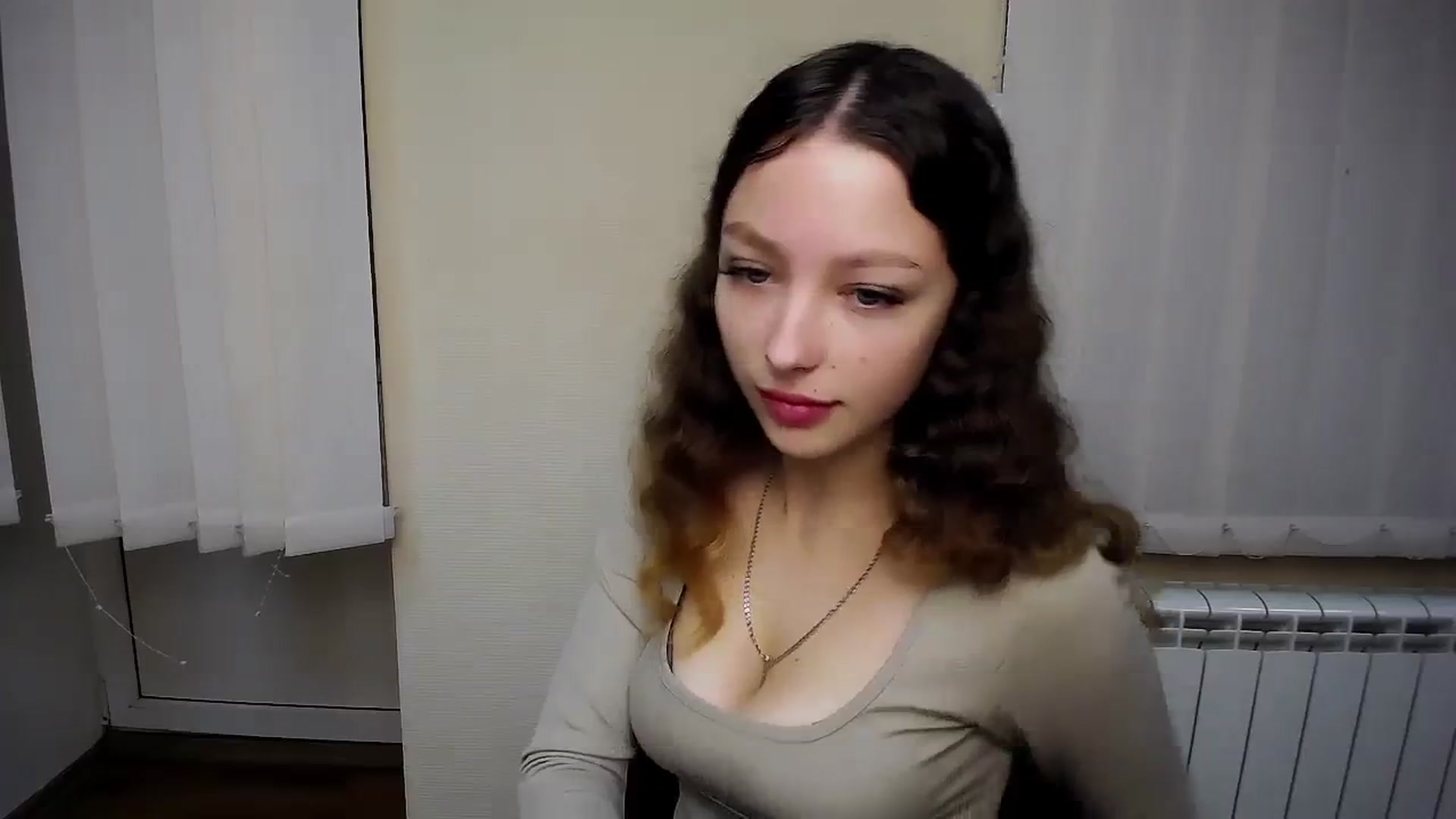 Gallery image thumbnail from MargoSi_'s myfreecams stream on, 10/26/2023, 13:35 image 10 of 20