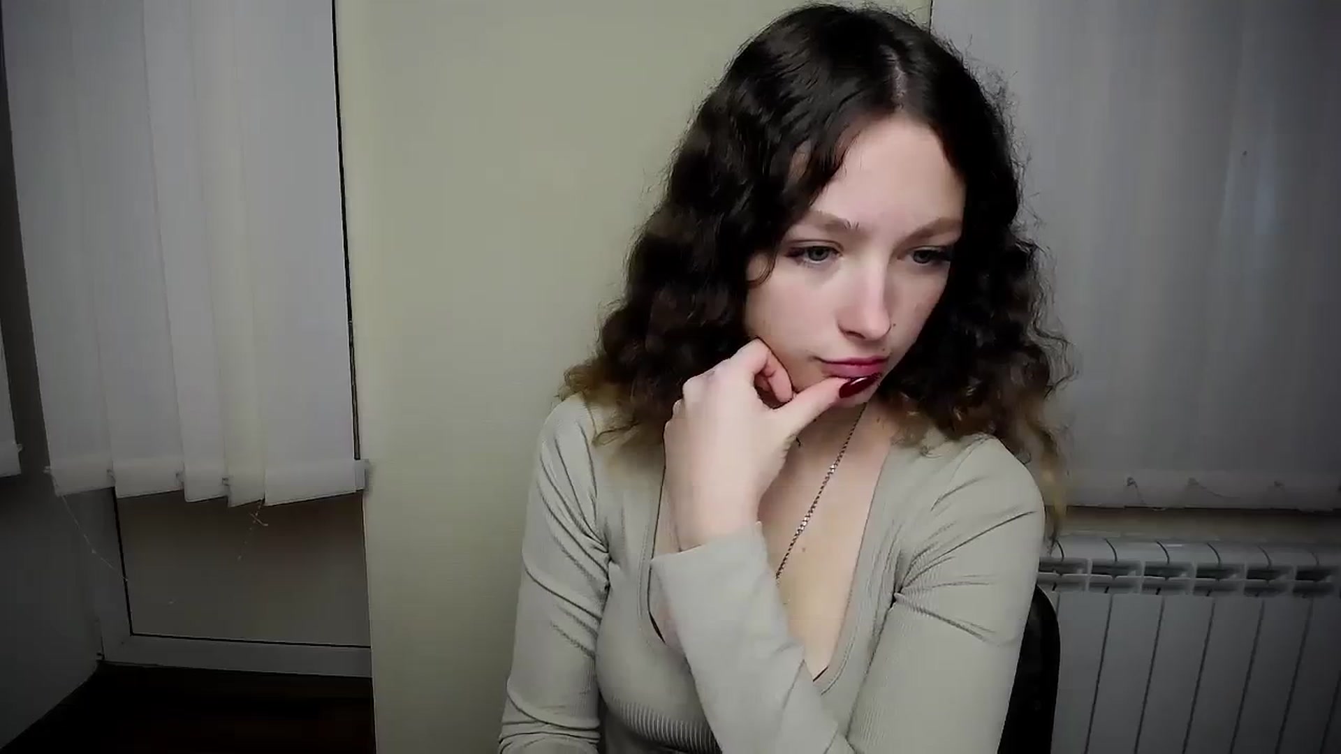 Gallery image thumbnail from MargoSi_'s myfreecams stream on, 10/27/2023, 10:36 image 4 of 20