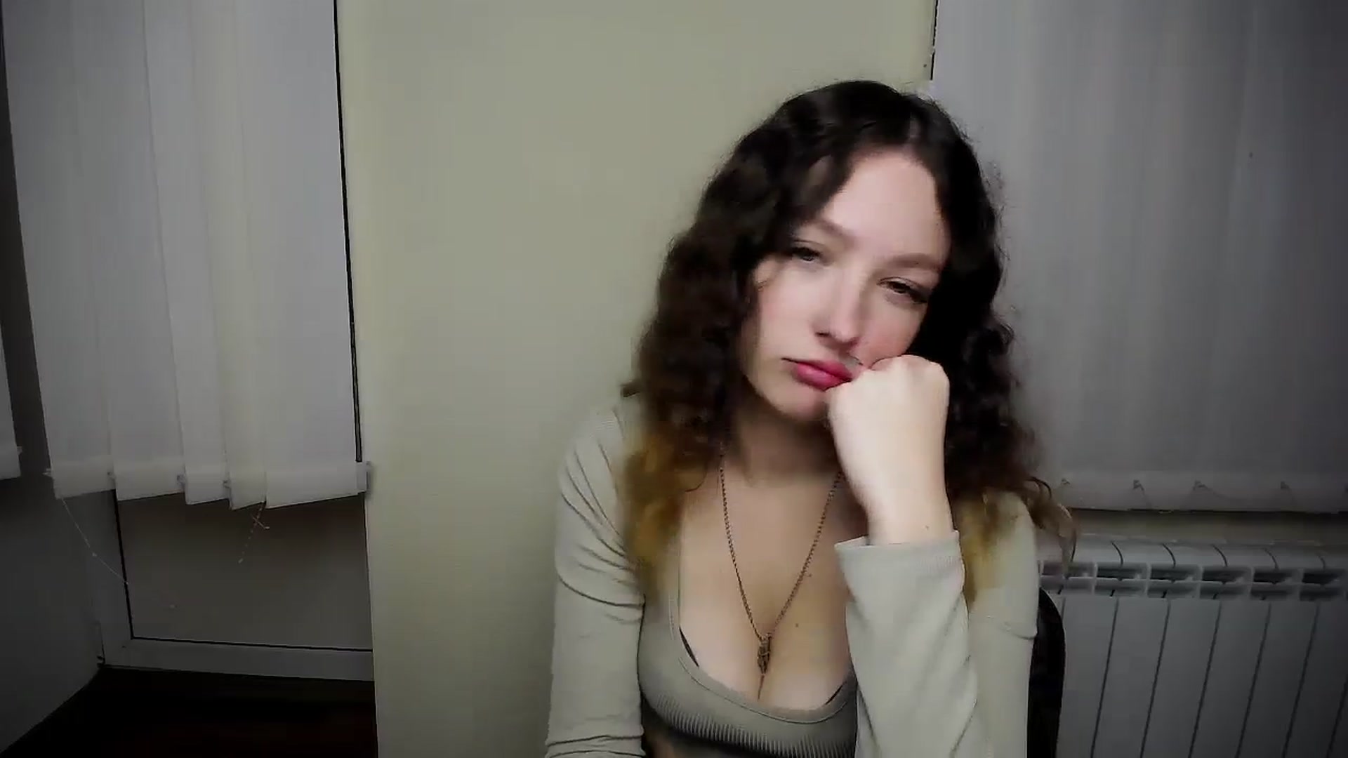 Gallery image thumbnail from MargoSi_'s myfreecams stream on, 10/27/2023, 10:36 image 6 of 20