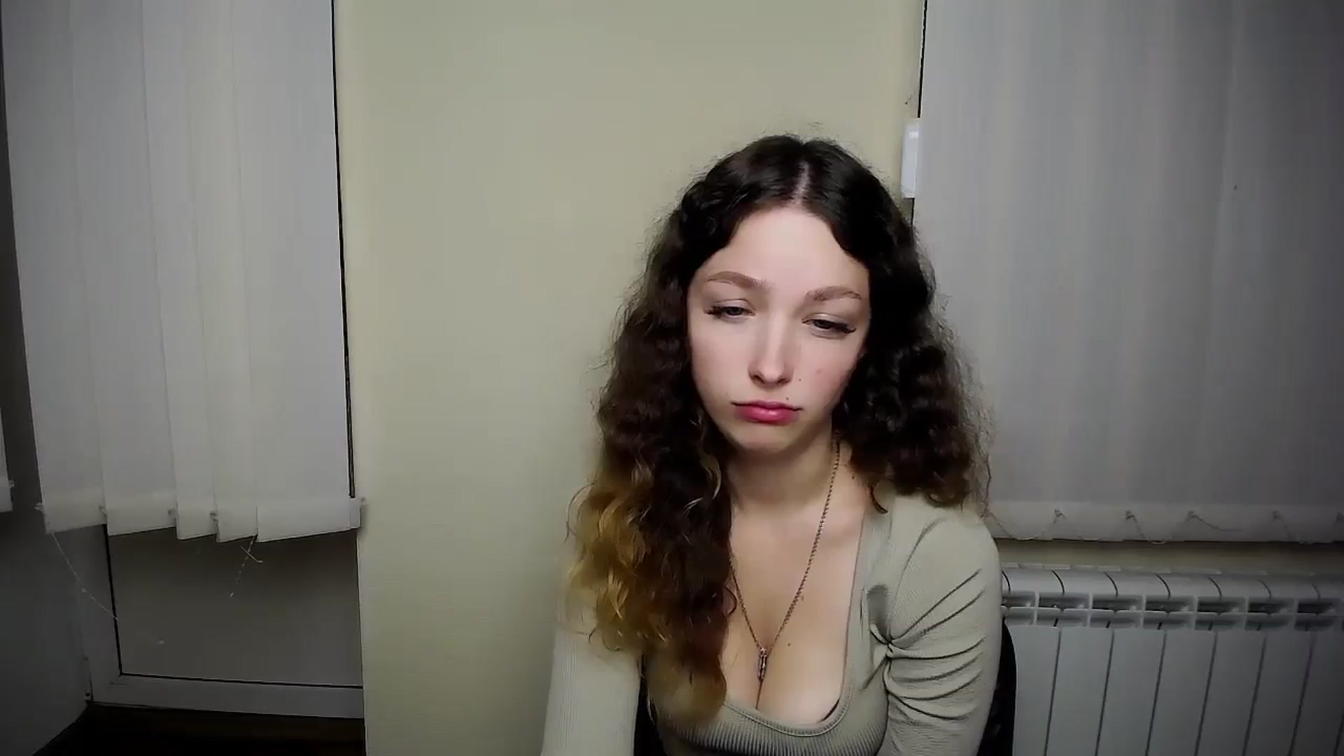 Gallery image thumbnail from MargoSi_'s myfreecams stream on, 10/27/2023, 12:01 image 2 of 20