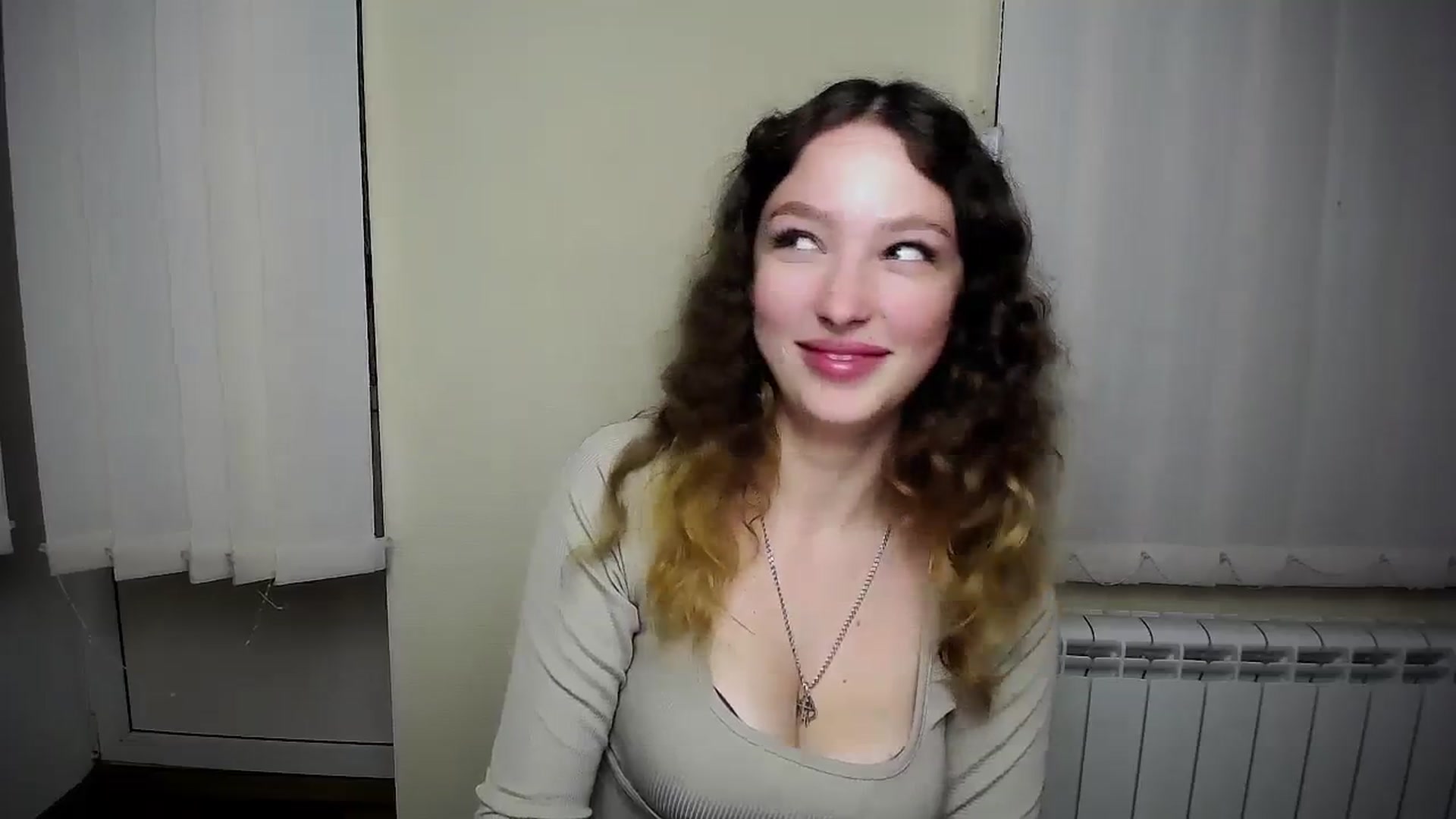 Gallery image thumbnail from MargoSi_'s myfreecams stream on, 10/27/2023, 12:01 image 19 of 20