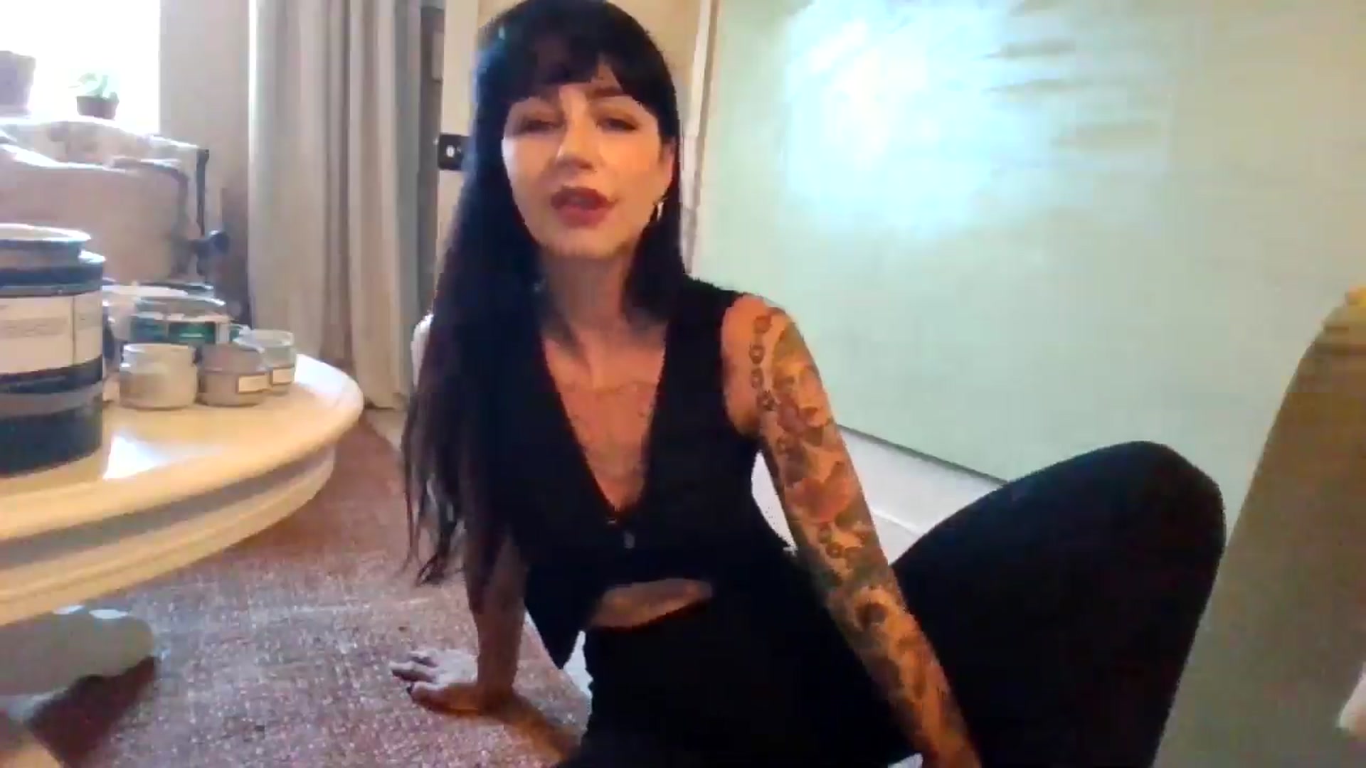 Gallery image thumbnail from MargotMills_'s myfreecams stream on, 09/18/2025, 15:44 image 15 of 20
