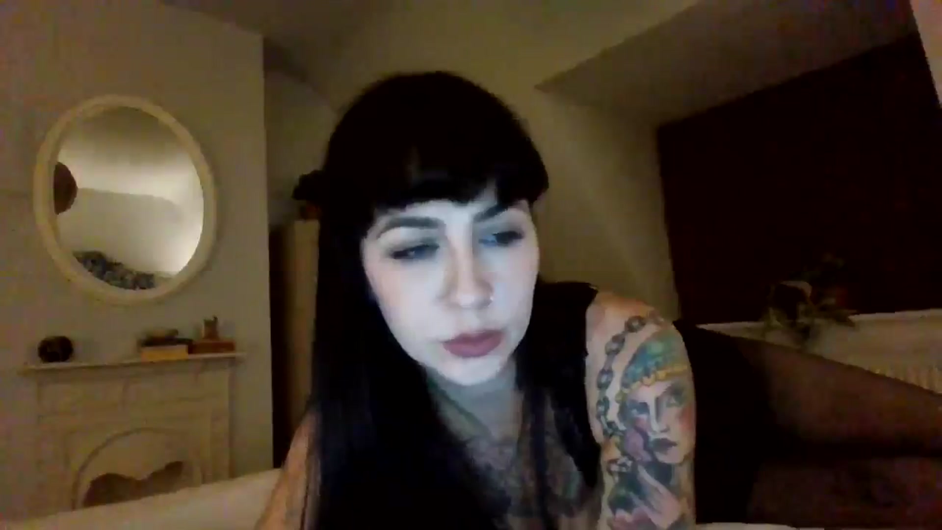 Gallery image thumbnail from MargotMills_'s myfreecams stream on, 09/24/2025, 21:17 image 14 of 20