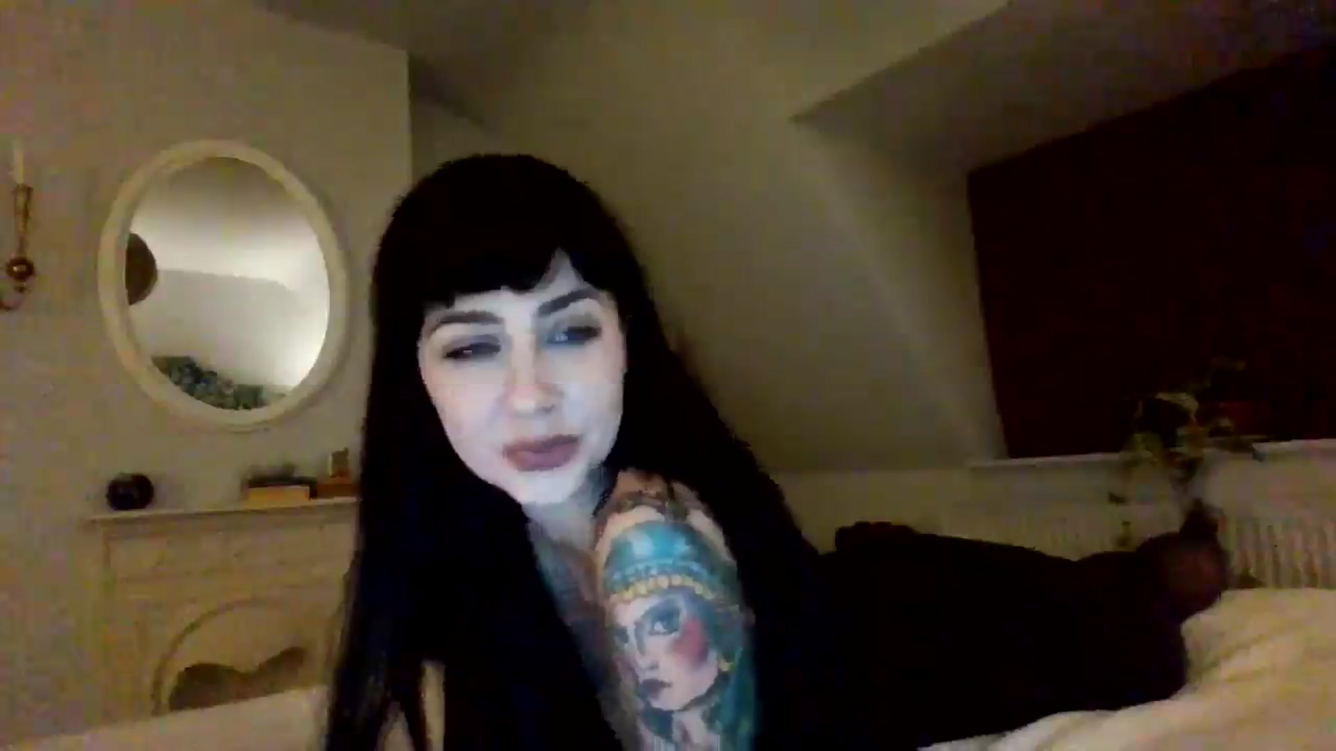 Gallery image thumbnail from MargotMills_'s myfreecams stream on, 09/24/2025, 21:17 image 6 of 20