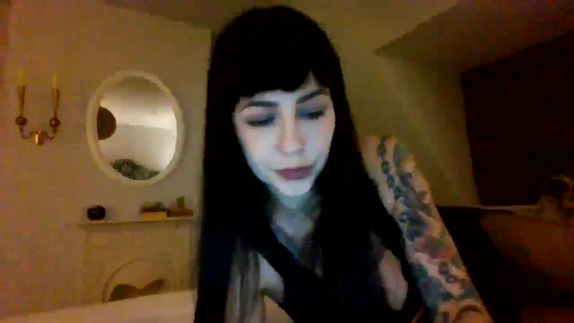 Gallery image thumbnail from MargotMills_'s myfreecams stream on, 09/24/2025, 21:17 image 3 of 20