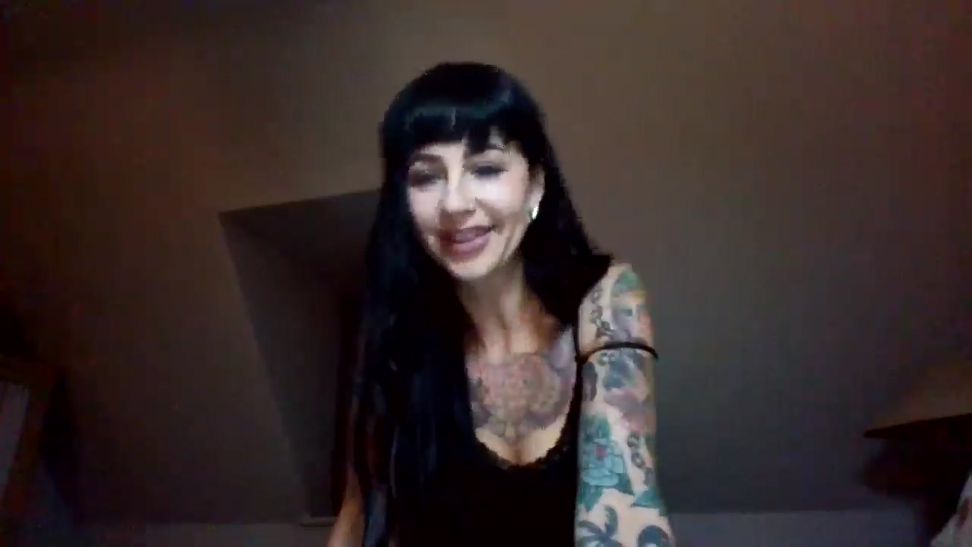 Gallery image thumbnail from MargotMills_'s myfreecams stream on, 09/25/2025, 20:27 image 8 of 20