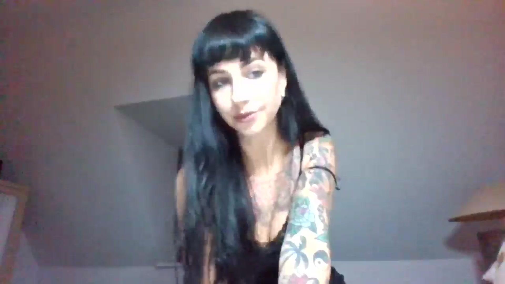Gallery image thumbnail from MargotMills_'s myfreecams stream on, 09/25/2025, 20:27 image 5 of 20