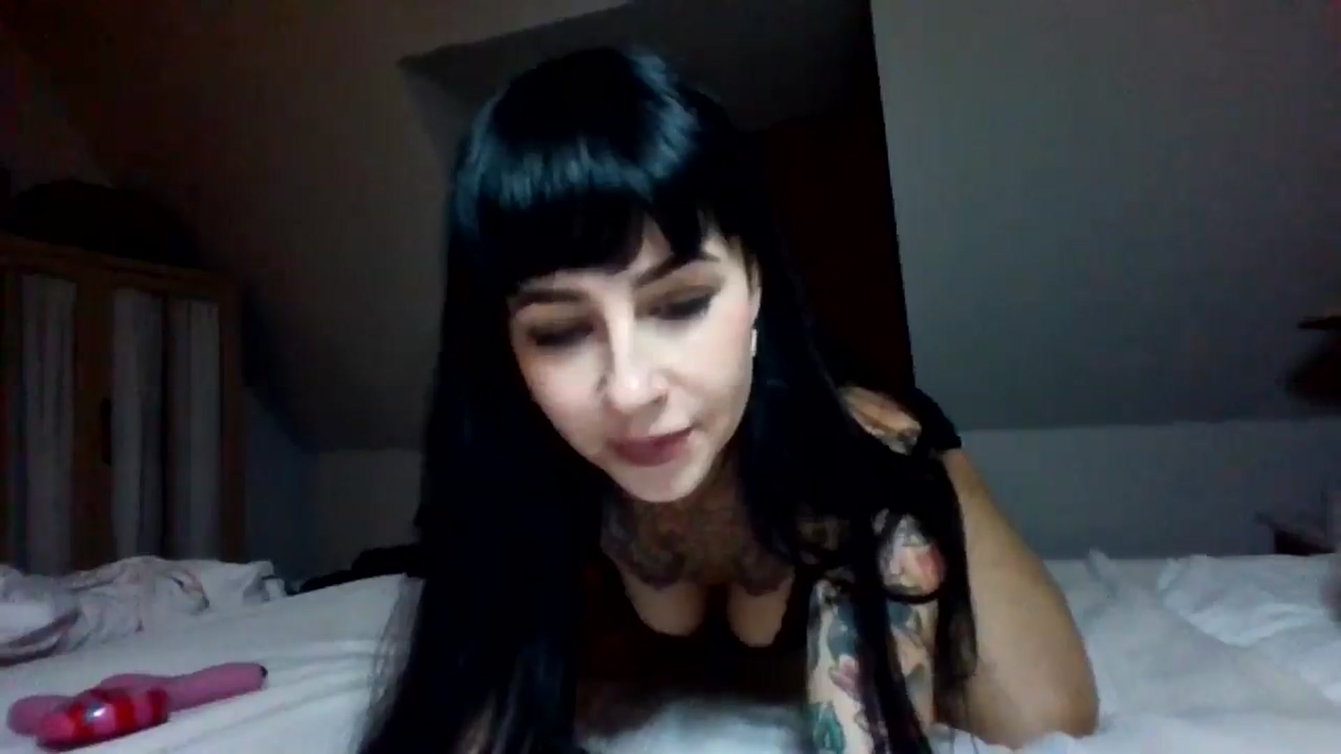 Gallery image thumbnail from MargotMills_'s myfreecams stream on, 09/25/2025, 21:42 image 6 of 20