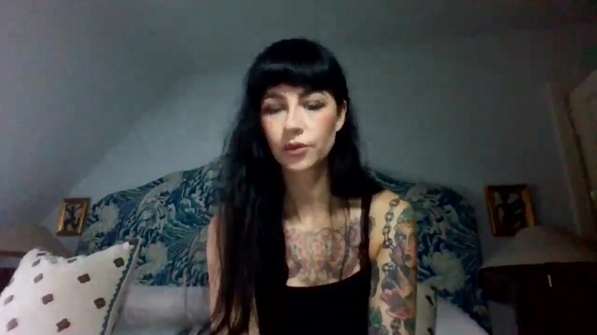 Gallery image thumbnail from MargotMills_'s myfreecams stream on, 09/26/2025, 14:24 image 5 of 20