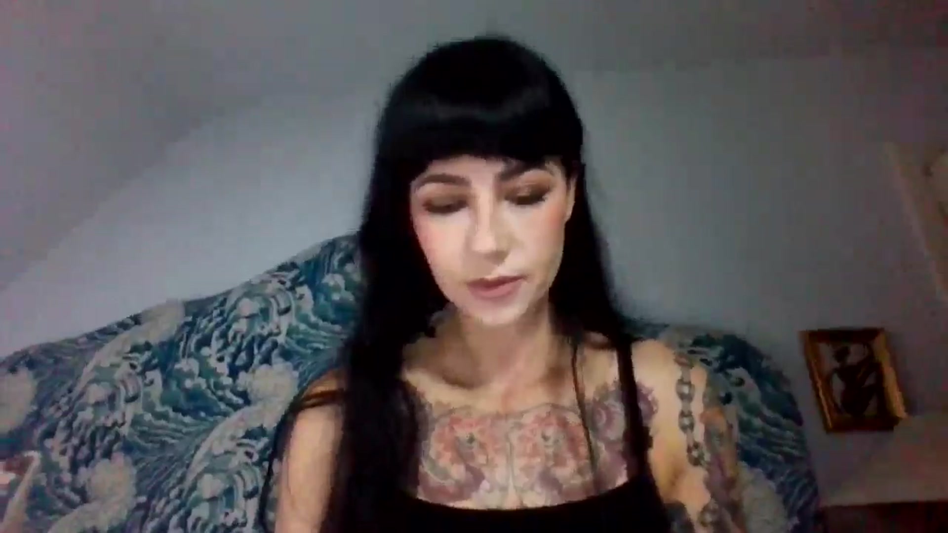 Gallery image thumbnail from MargotMills_'s myfreecams stream on, 09/26/2025, 14:24 image 14 of 20