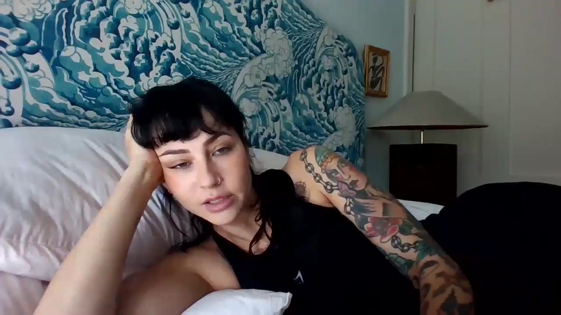 Gallery image thumbnail from MargotMills_'s myfreecams stream on, 09/29/2025, 09:56 image 10 of 20