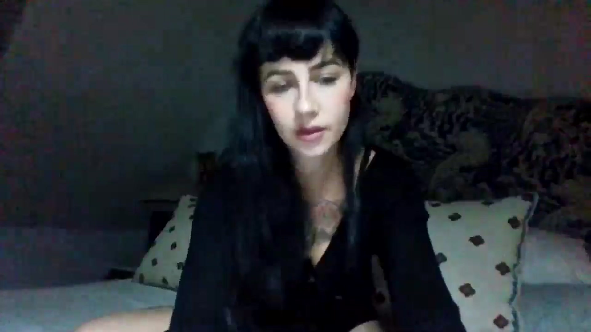 Gallery image thumbnail from MargotMills_'s myfreecams stream on, 09/29/2025, 20:40 image 5 of 20