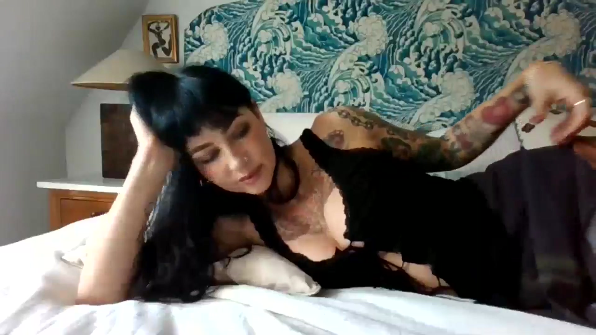 Gallery image thumbnail from MargotMills_'s myfreecams stream on, 09/30/2025, 13:49 image 3 of 20