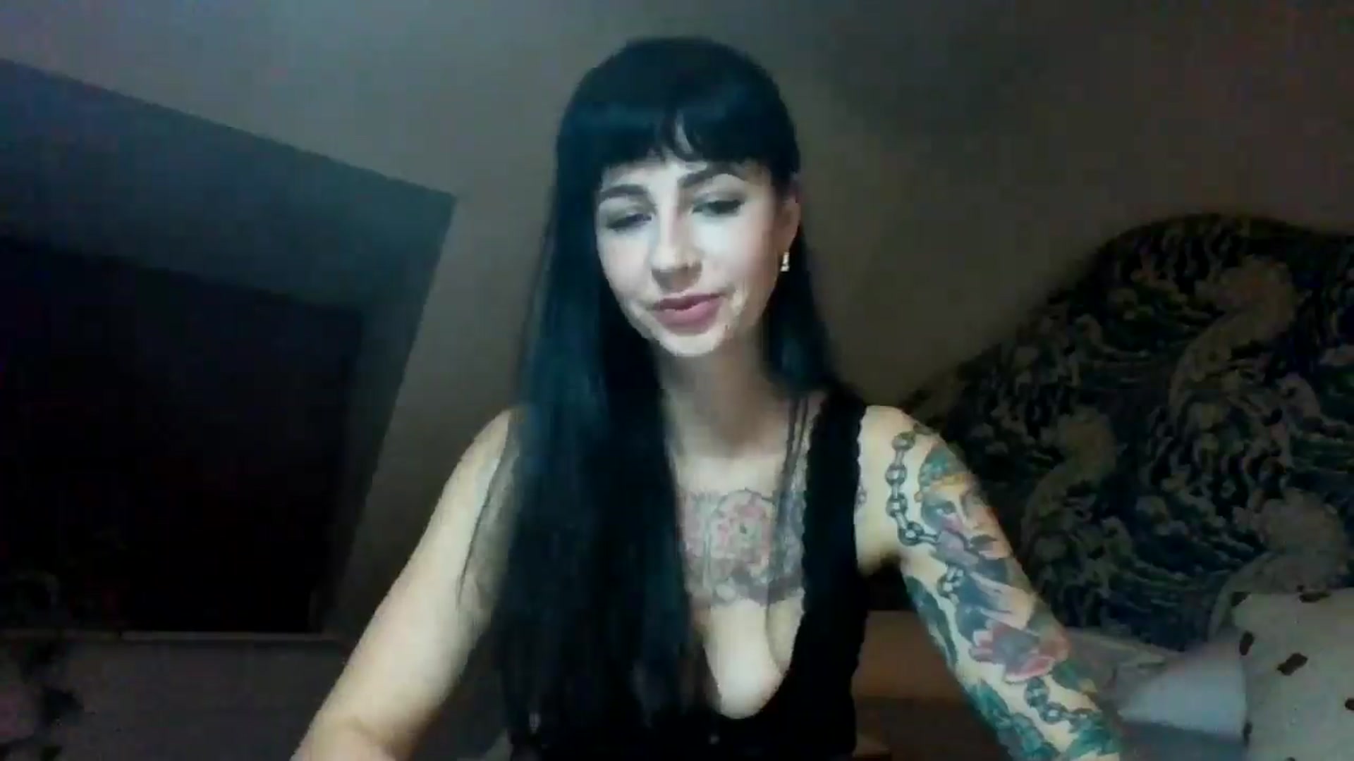Gallery image thumbnail from MargotMills_'s myfreecams stream on, 09/30/2025, 22:49 image 8 of 20