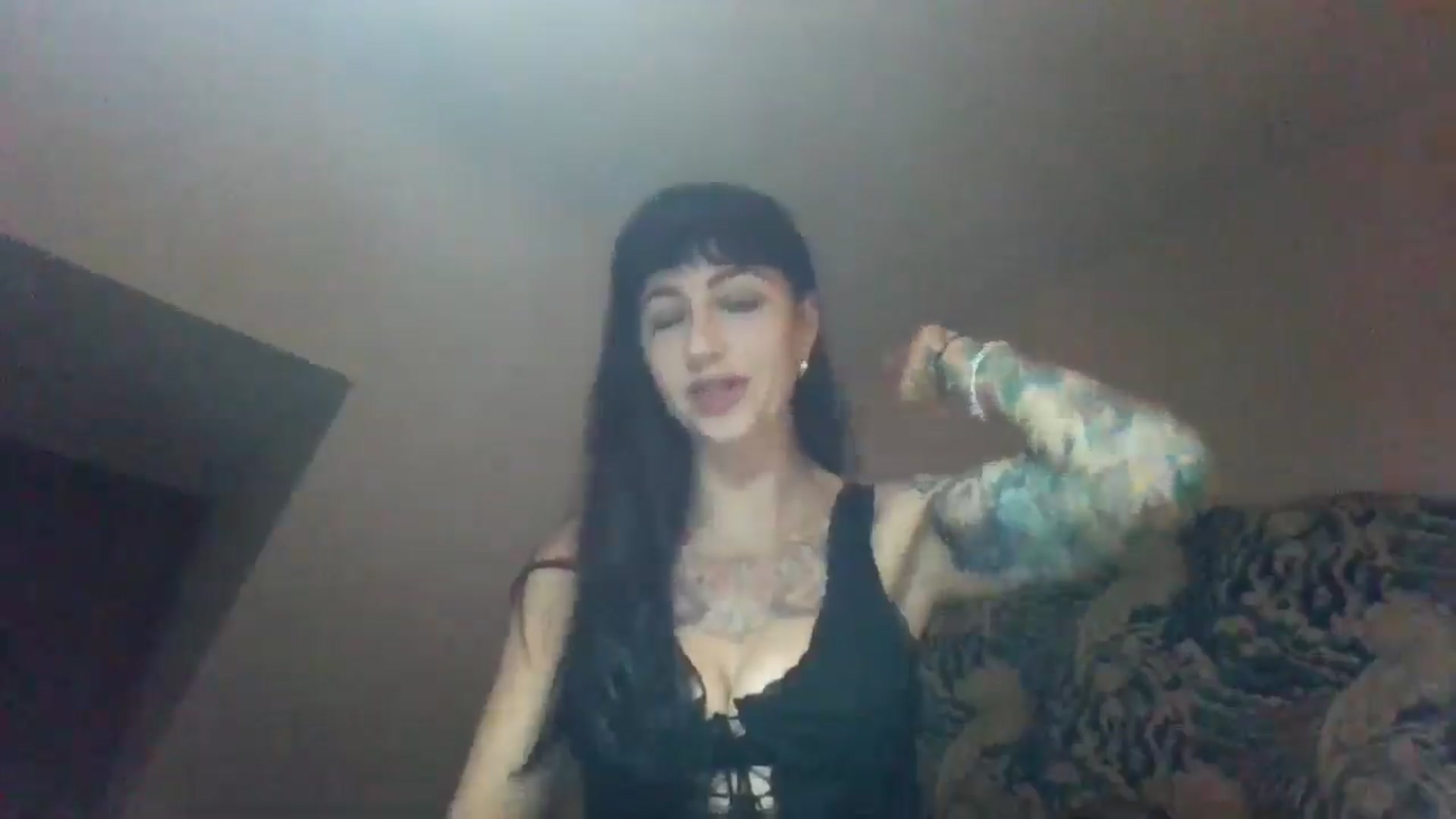 Gallery image thumbnail from MargotMills_'s myfreecams stream on, 09/30/2025, 22:49 image 20 of 20