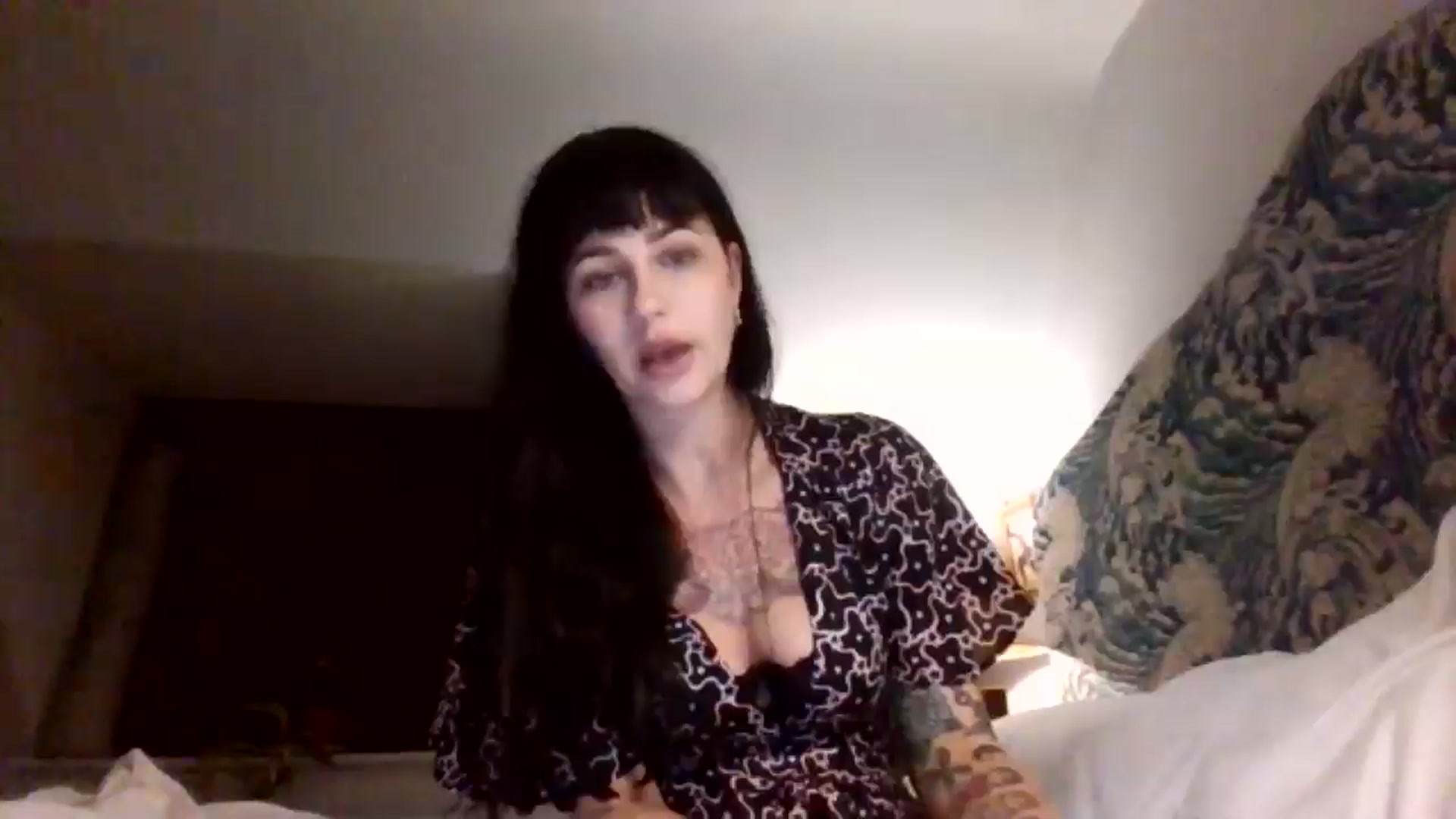 Gallery image thumbnail from MargotMills_'s myfreecams stream on, 10/02/2025, 21:49 image 6 of 20