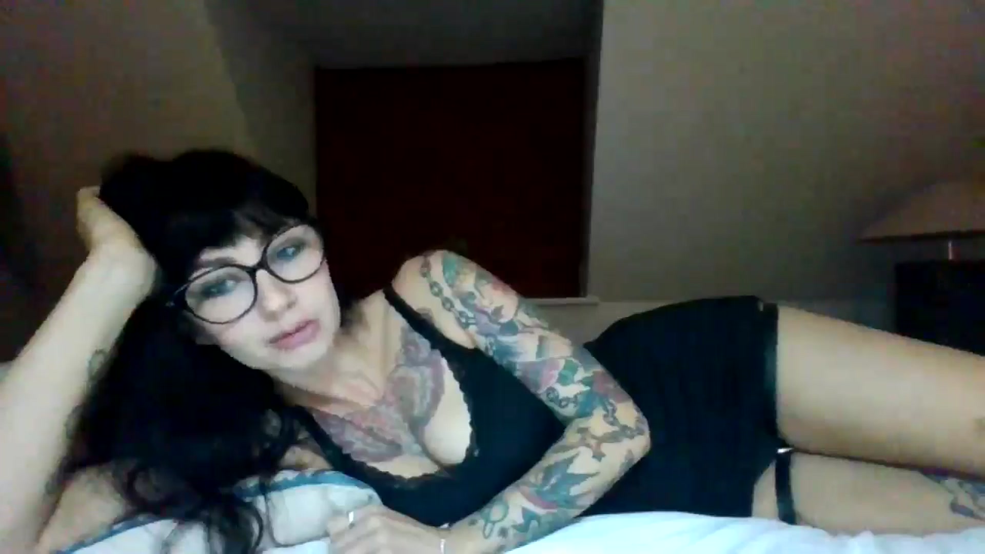 Gallery image thumbnail from MargotMills_'s myfreecams stream on, 10/12/2025, 20:38 image 4 of 20