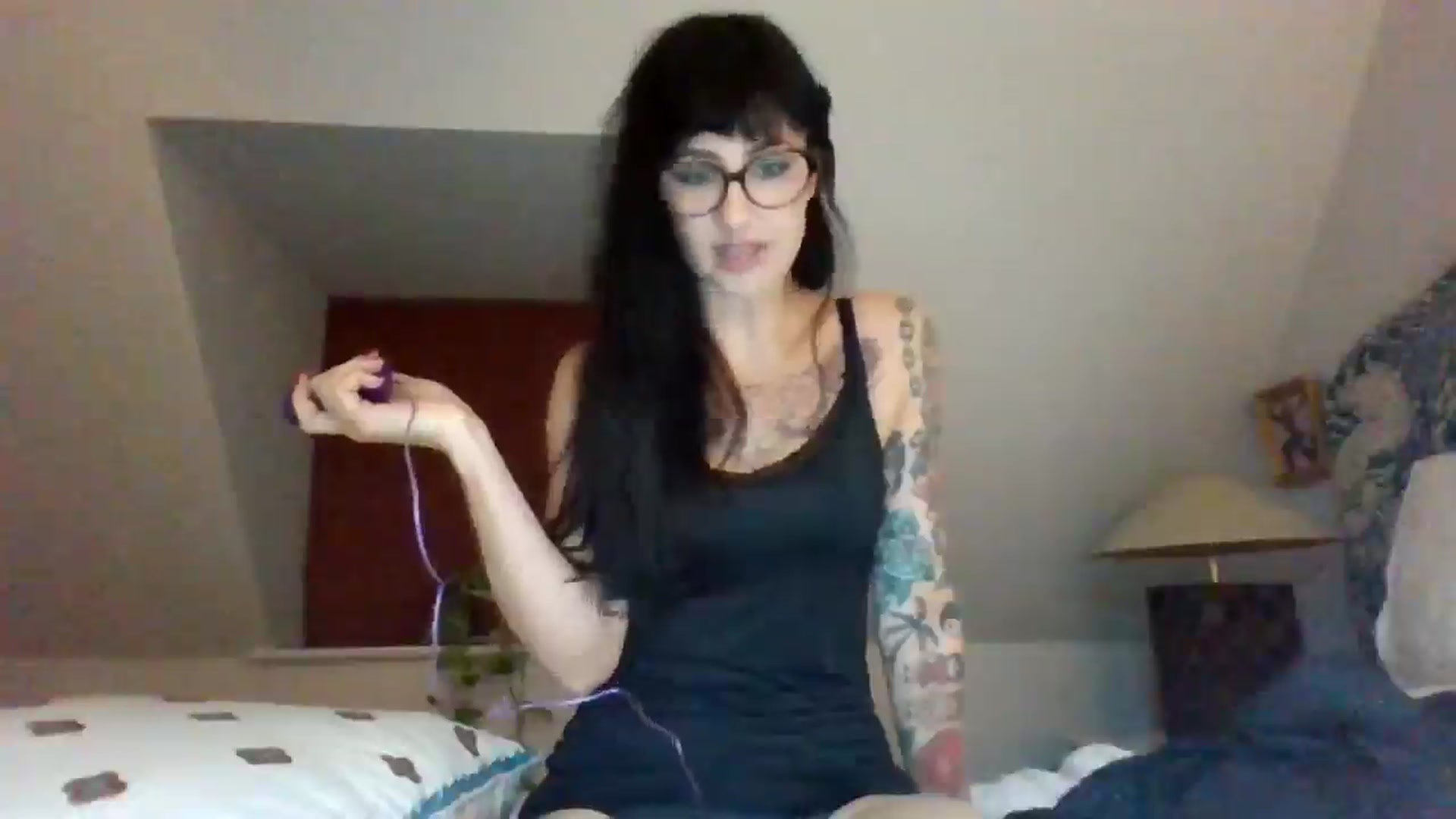 Gallery image thumbnail from MargotMills_'s myfreecams stream on, 10/12/2025, 20:56 image 6 of 20