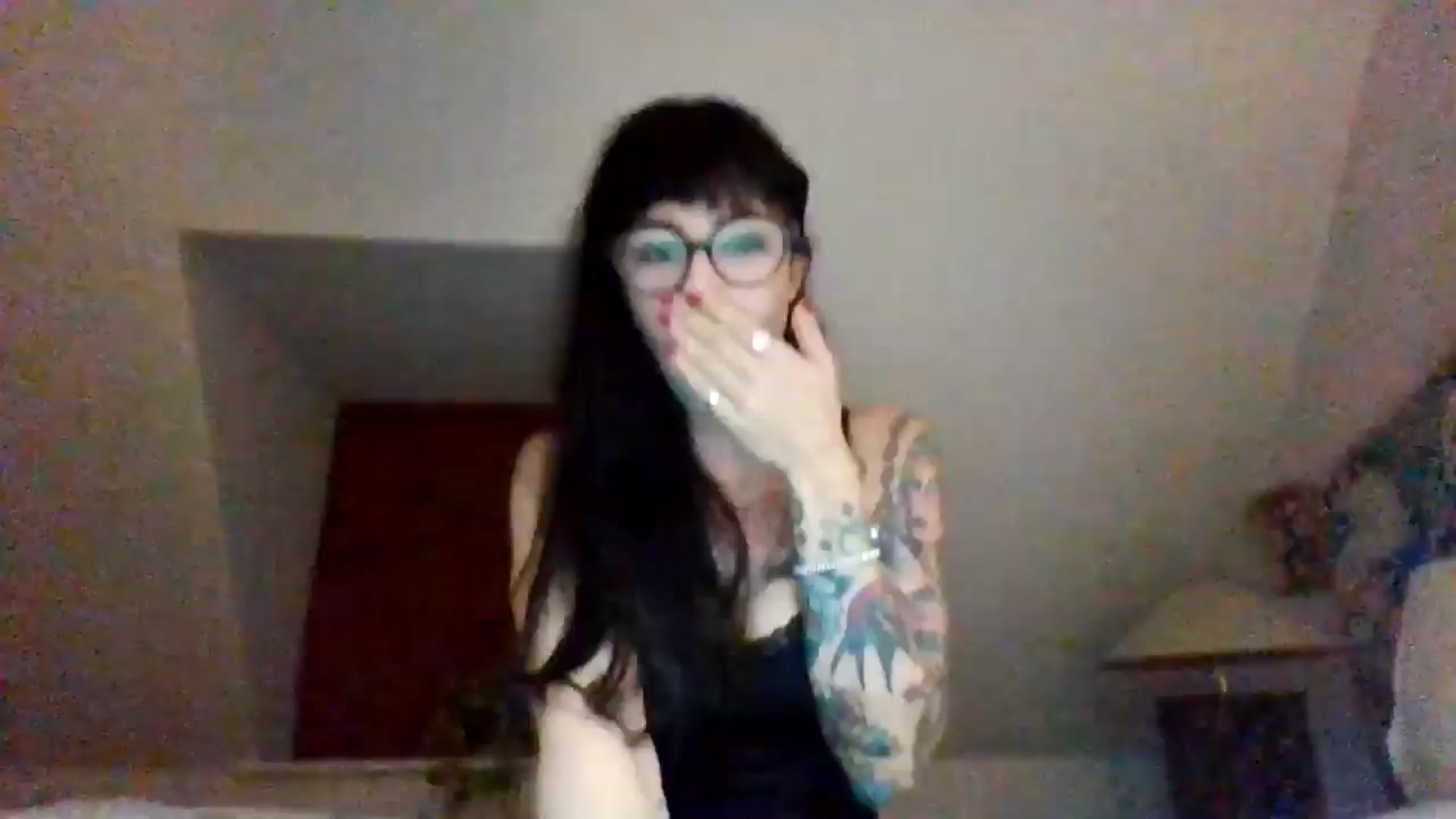 Gallery image thumbnail from MargotMills_'s myfreecams stream on, 10/12/2025, 20:56 image 13 of 20