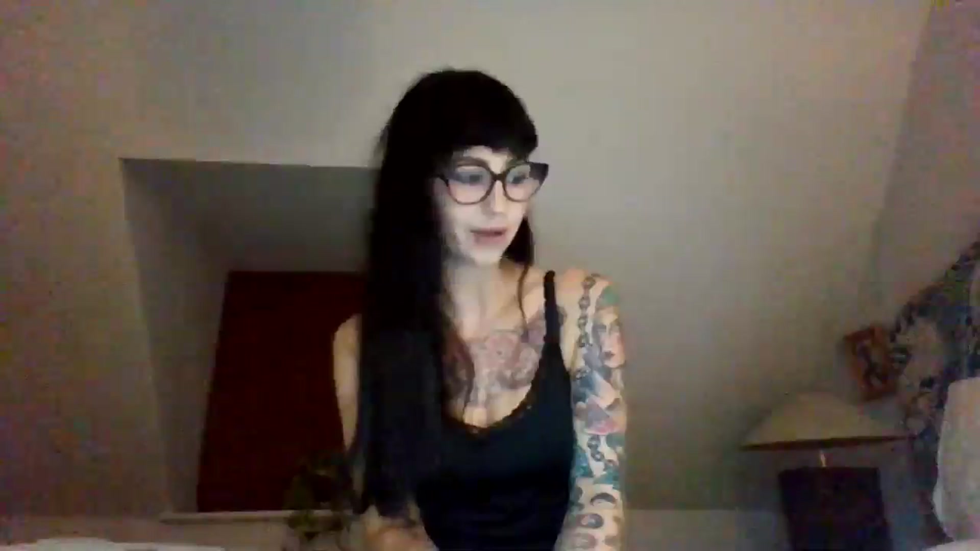 Gallery image thumbnail from MargotMills_'s myfreecams stream on, 10/12/2025, 20:56 image 9 of 20