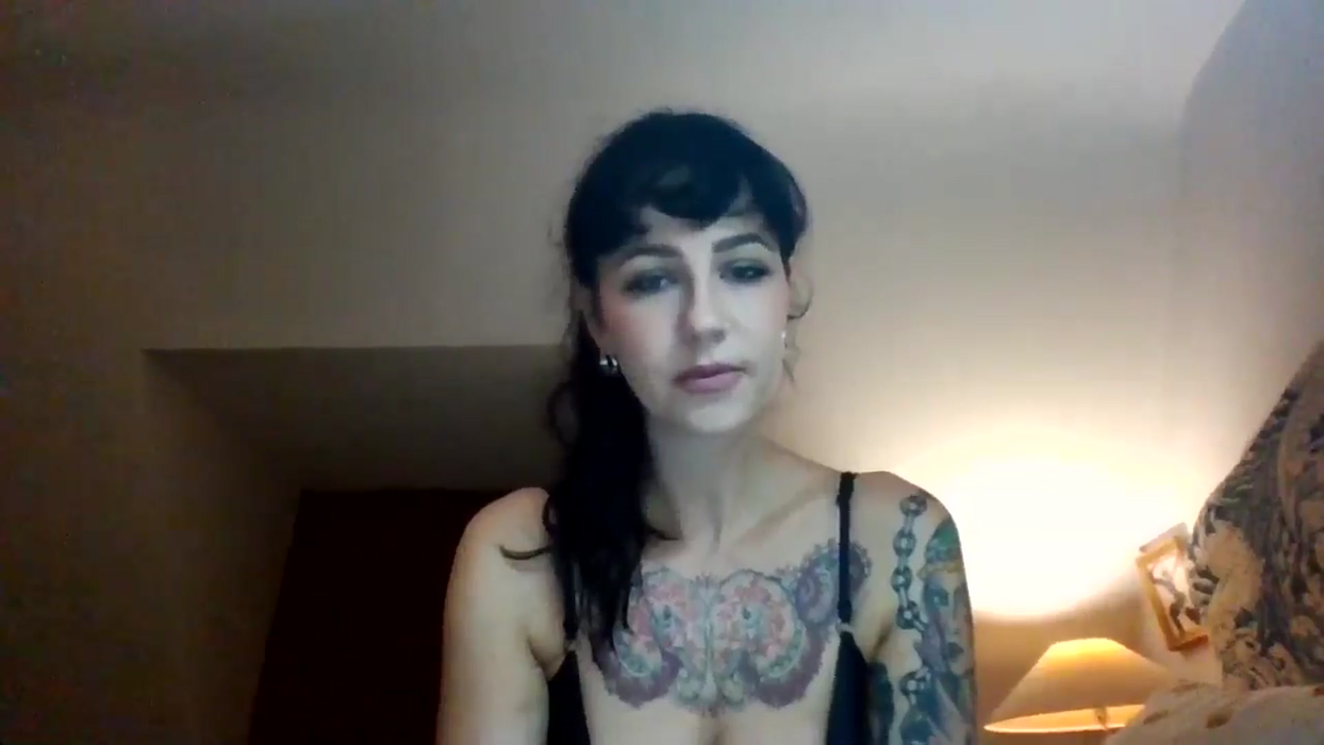 Gallery image thumbnail from MargotMills_'s myfreecams stream on, 10/14/2025, 21:19 image 7 of 20