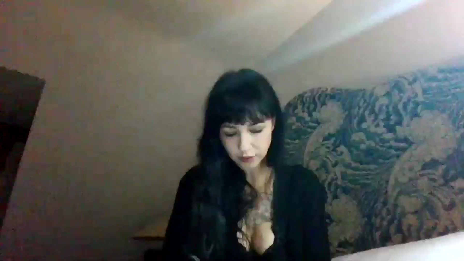 Gallery image thumbnail from MargotMills_'s myfreecams stream on, 10/18/2025, 21:08 image 4 of 20